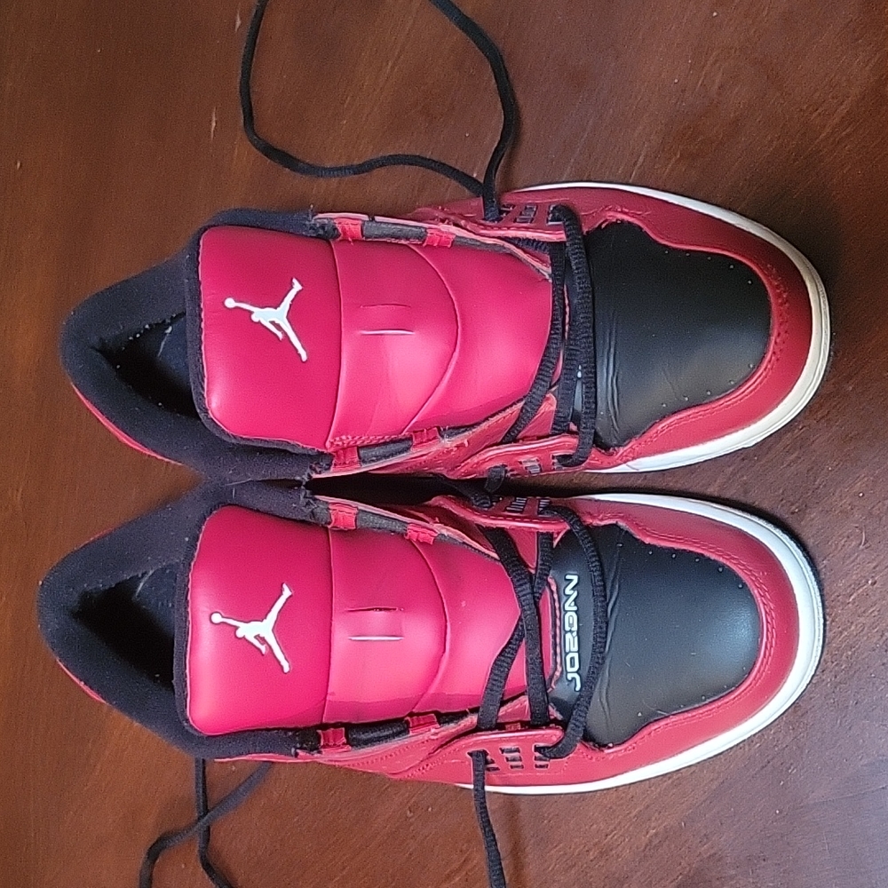 Jordan size 10